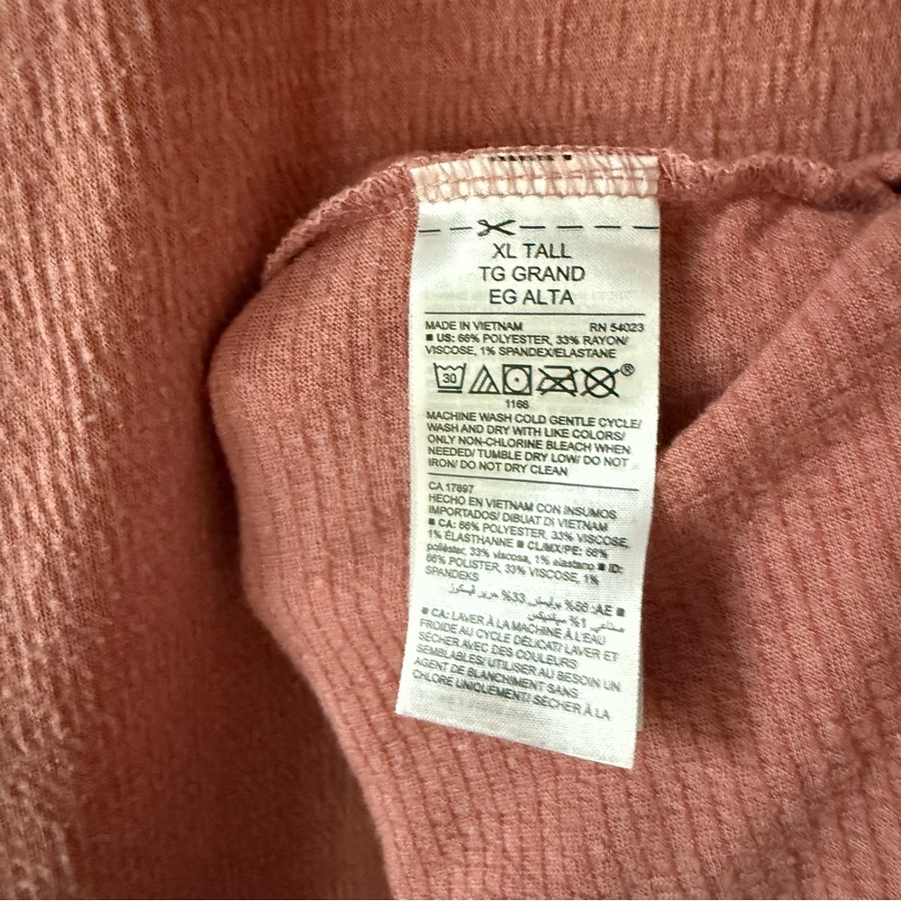 ❇️Old Navy Dusty Rose Ruffle Sleeve Top 2 for $22❇️ - Picture 3 of 4